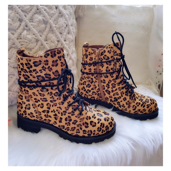 Cool Cat Grunge Leopard Maverick combat boots MIA - Picture 14 of 16